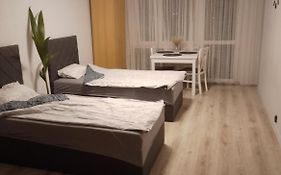 Apartament 4